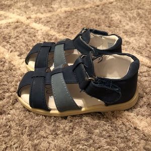 Mobility boys toddler sandals, size 6, navy